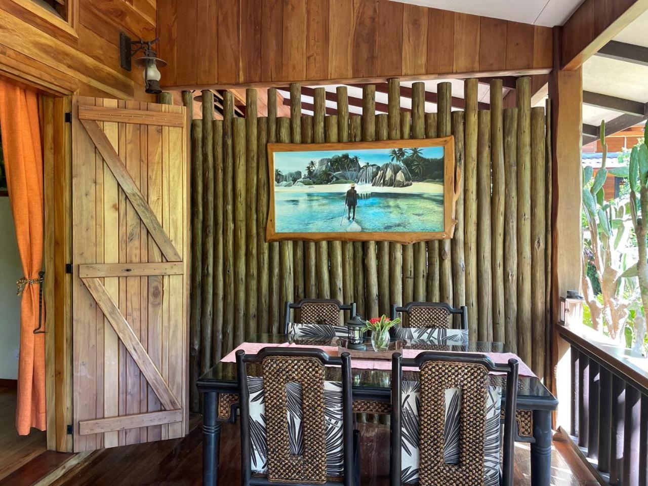 La Digue Holiday Villa Exteriér fotografie