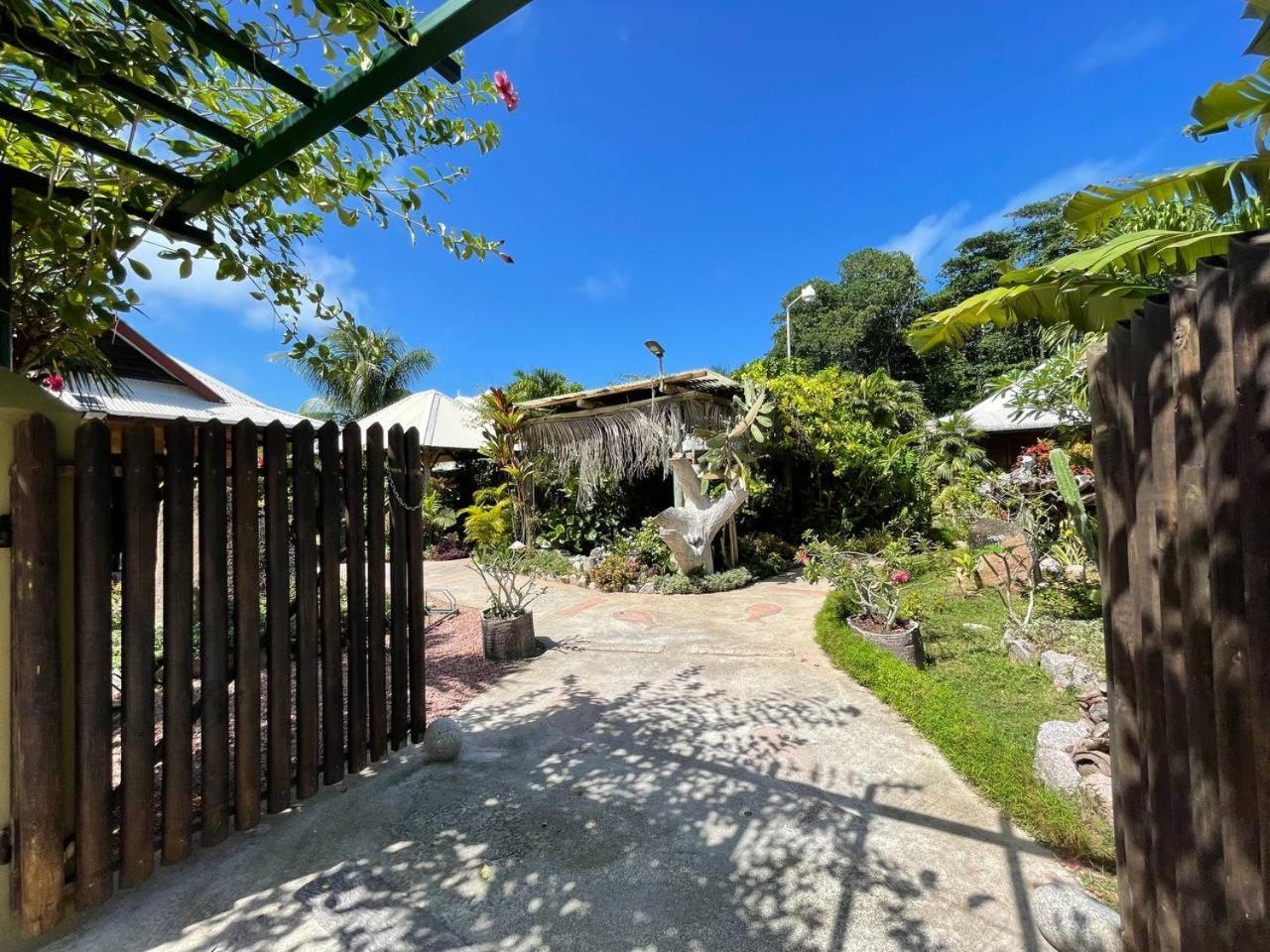 La Digue Holiday Villa Exteriér fotografie